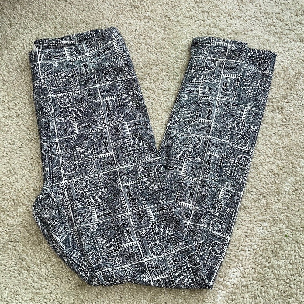 Lularoe print leggings